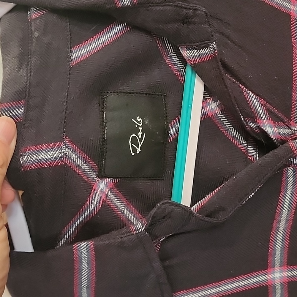 Button down flannel - Picture 2 of 5